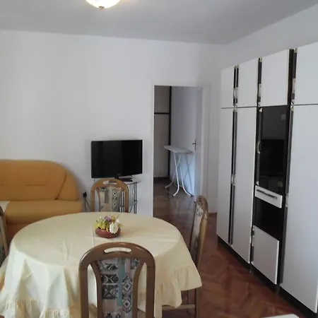 Goge Apartman