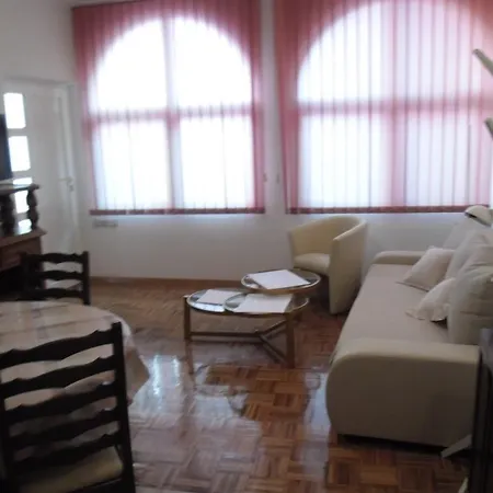 Goge Apartman Biograd na Moru