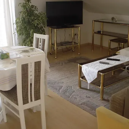 Goge Apartman *