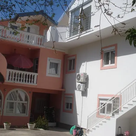 Goge Apartman Biograd na Moru