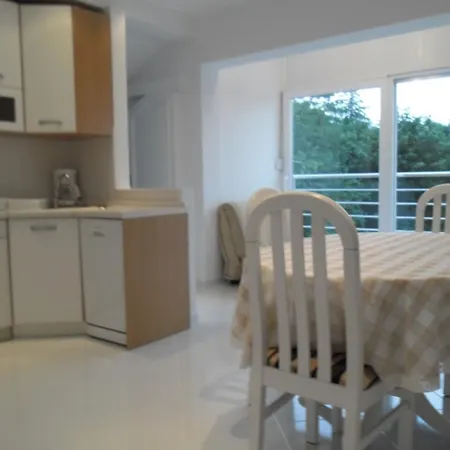 Goge Apartman *